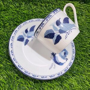 Beautiful vintage Japanese Yukiko Hanai by Mauri tea cup and saucer Bird & Leaf